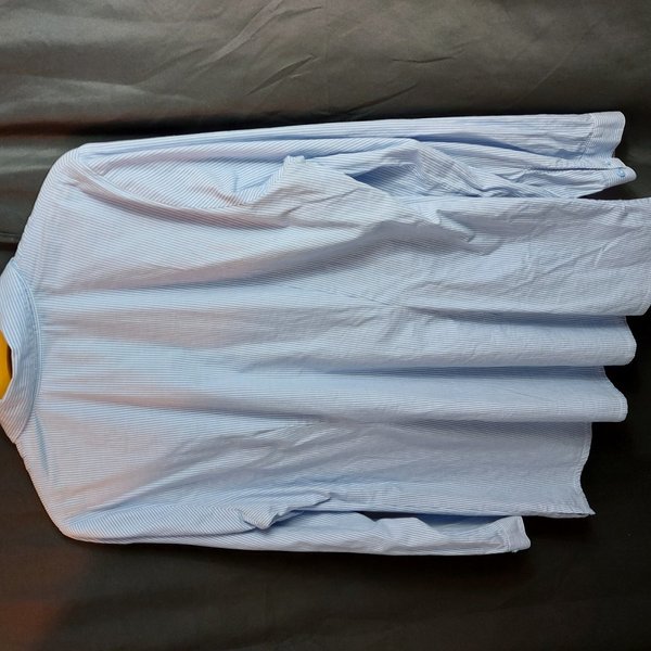 Damen Hemd blau/weiß gestreift Größe 44, Mia Linea