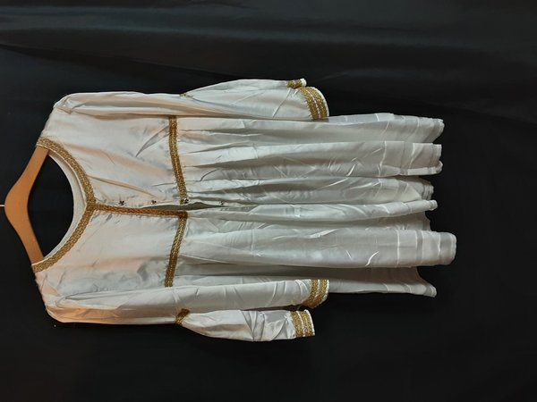 Engel Kleid Satin, Kostüm mit Gold Bordüre